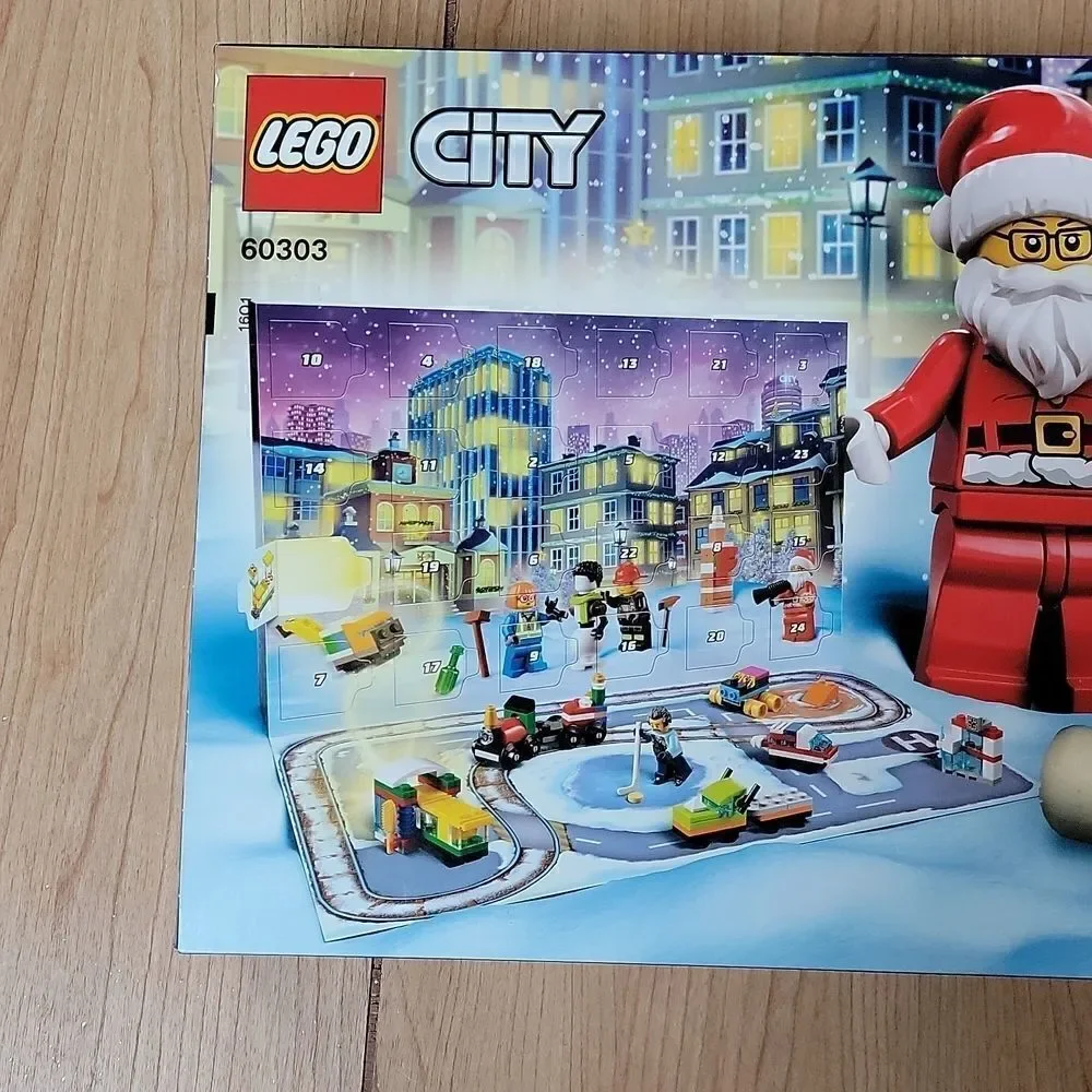 2021 LEGO CITY ADVENT CALENDAR - NEW SEALED IN BOX